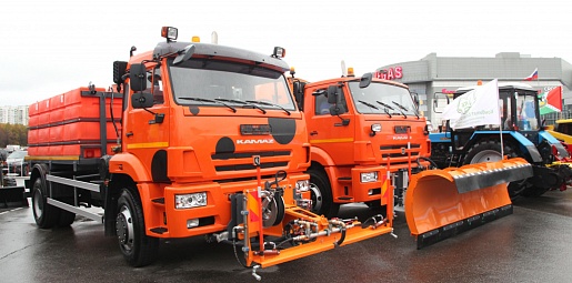 Машина для городского содержания дорог: возможности и преимущества