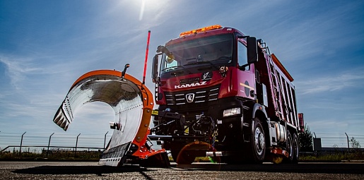 Машины и оборудование для всесезонного содержания дорог